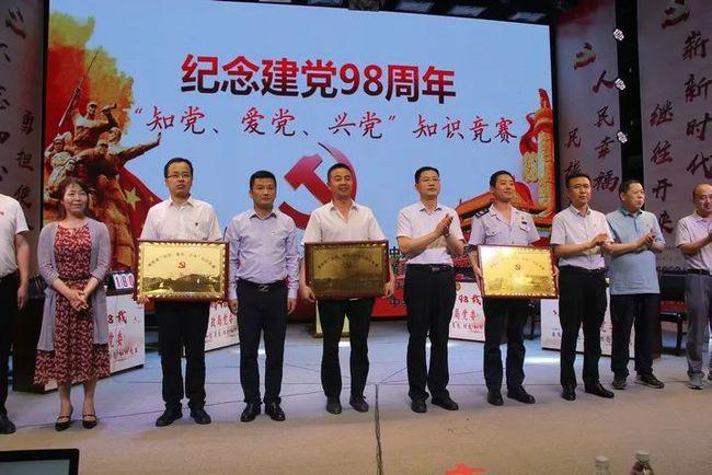 为拼业绩战酒局，男子购买“护肝片” 吃了两个月后被诊断为药物性肝损伤